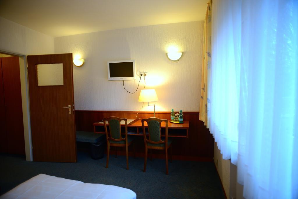 Hotel Marienhof Duesseldorf Neuss Exterior foto
